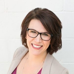 Meet your Posher, Victoria